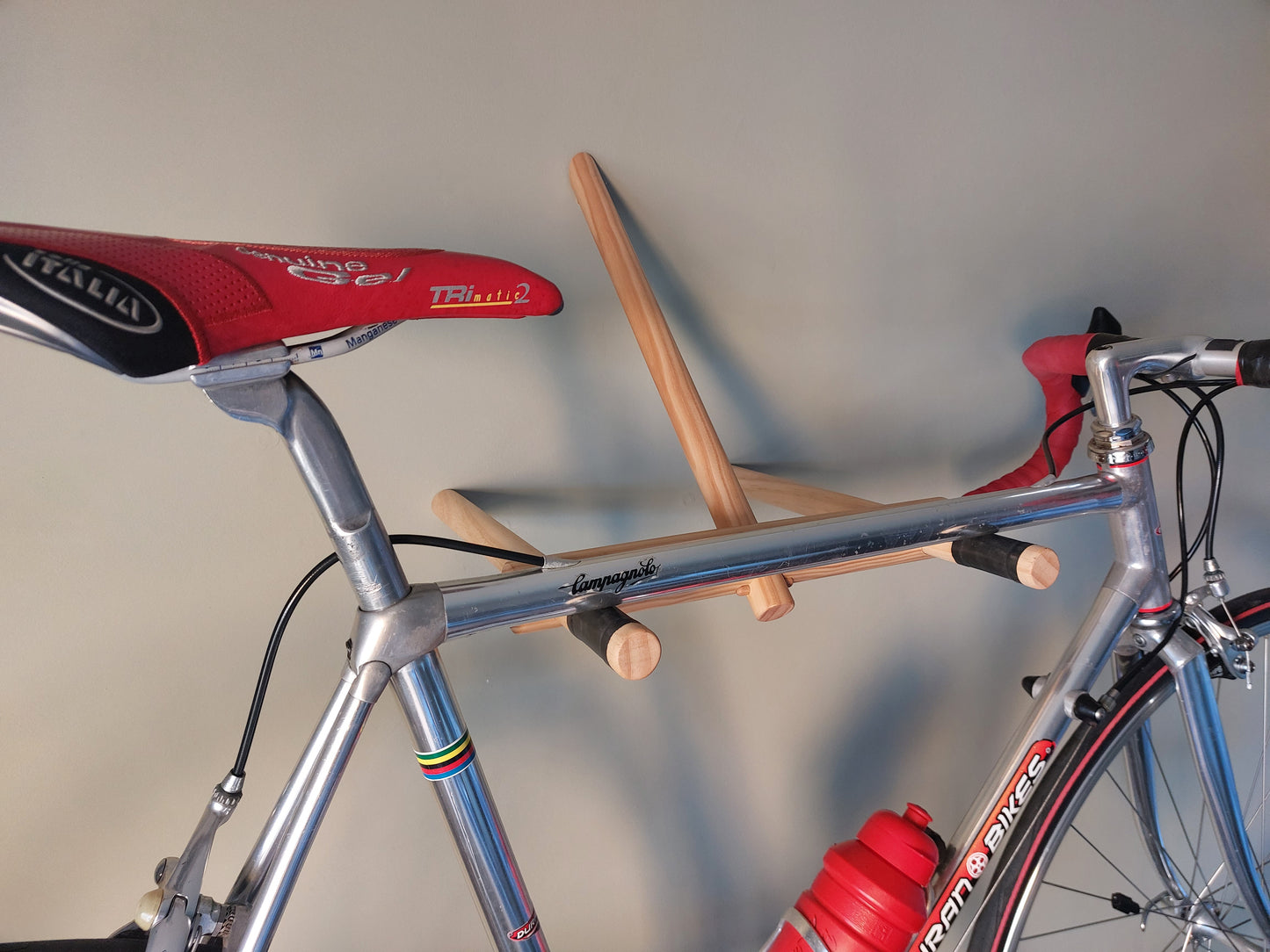 Minimalist Bike wall mount